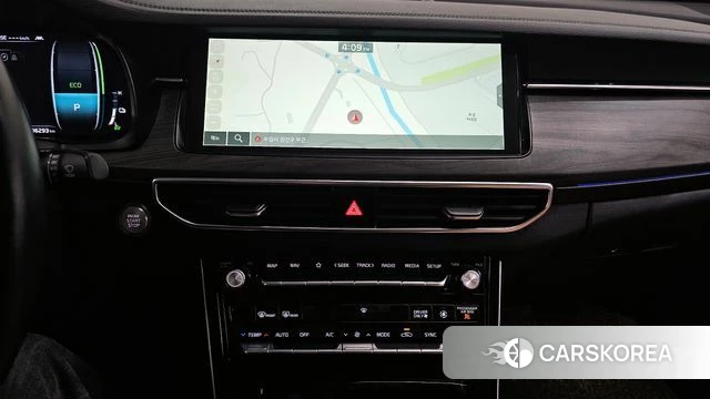 Kia K7 Premier Hybrid 2021 Белый из Кореи, фото 5