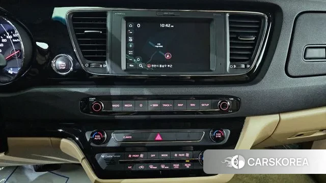 Kia The New Carnival 2019 Черный из Кореи, фото 5