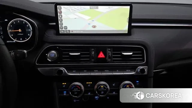 Genesis The New G70 2022 Черный из Кореи, фото 5