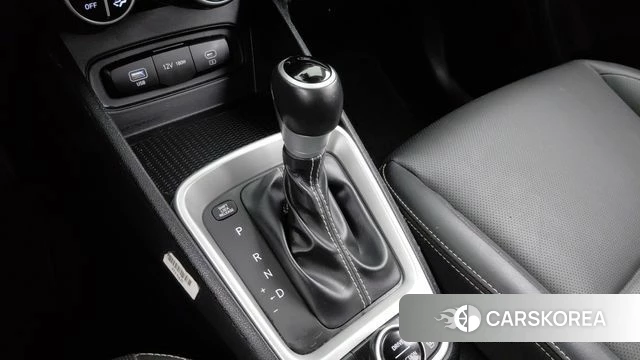 Hyundai Venue 2023 Синий из Кореи, фото 5
