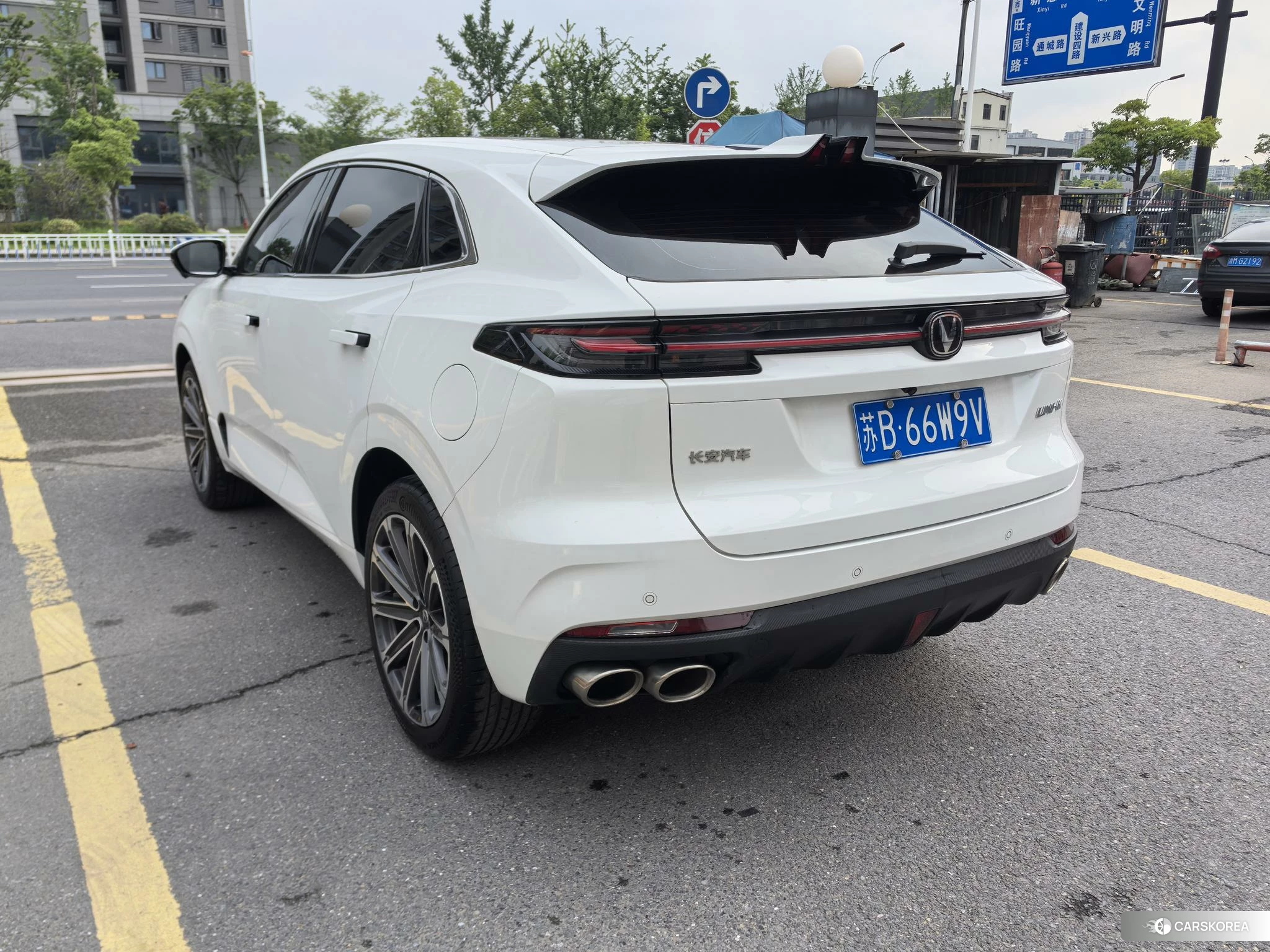 Chang'an UNI-K 2023 Белый из Китая, фото 5