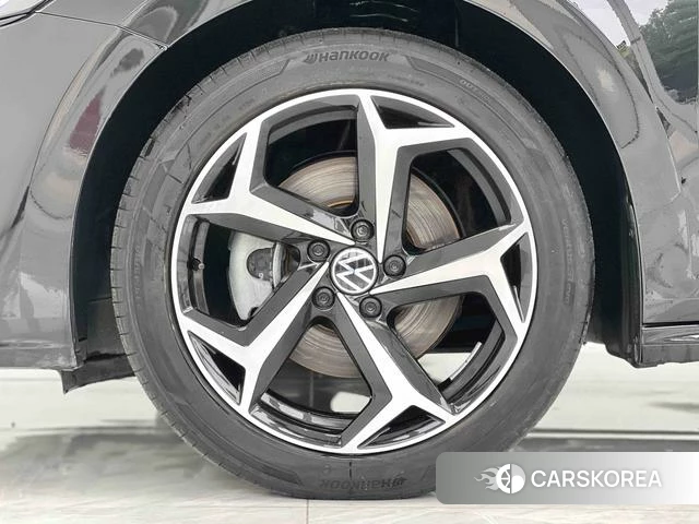 Volkswagen Passat 2025 Черный из Китая, фото 5