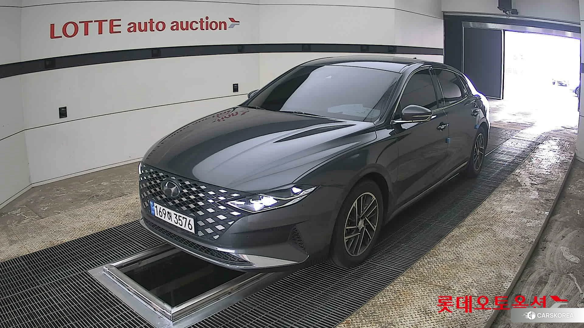 Hyundai Grandeur 2022 Nocturne Grey Metallic из Кореи, фото 5