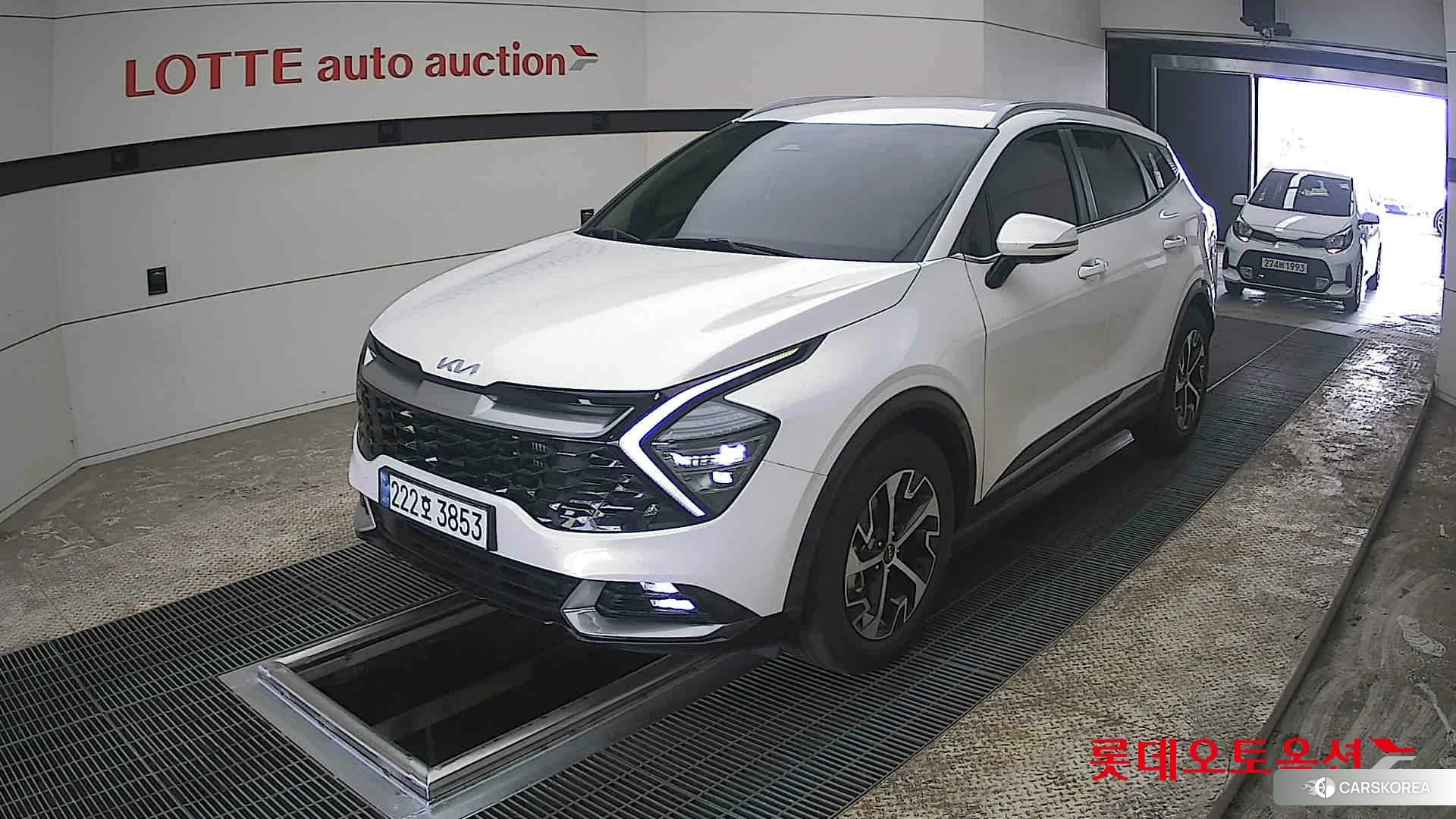 Kia Sportage Hybrid 2024 Snow White Pearl из Кореи, фото 5