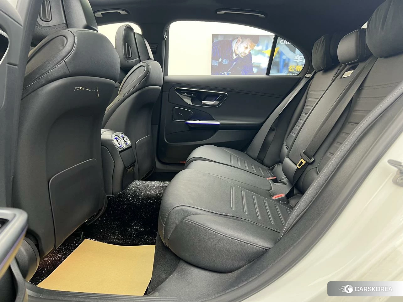 Mercedes-Benz Class C 2023 Белый из Китая, фото 5