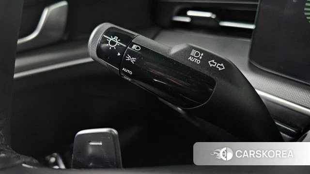 Kia The New K5 3rd generation 2023 Белый из Кореи, фото 5