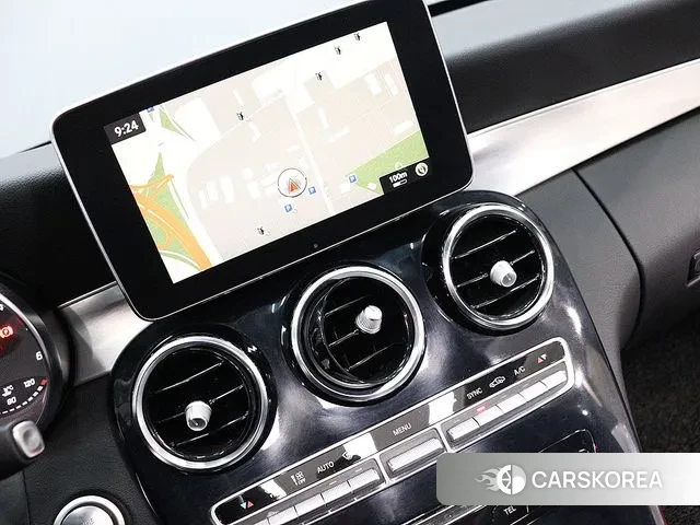 Mercedes-Benz C-Class W205 2018 Белый из Кореи, фото 5