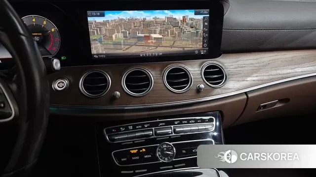 Mercedes-Benz E-Class W213 2020 Черный из Кореи, фото 5