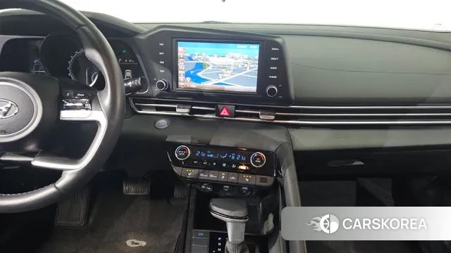 Hyundai Avante Hybrid (CN7) 2022 Белый из Кореи, фото 5