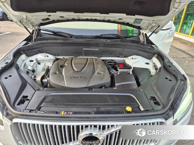 Volvo XC90 second Generation 2019 Белый из Кореи, фото 5