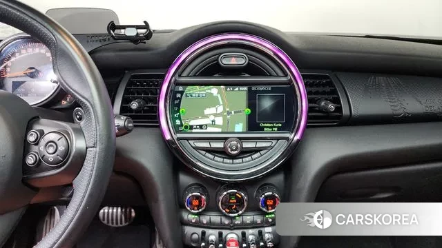 Mini Cooper S 2019 Светло-серебряный цвет из Кореи, фото 5