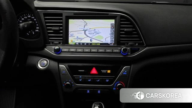 Hyundai Avante AD 2018 Белый из Кореи, фото 5