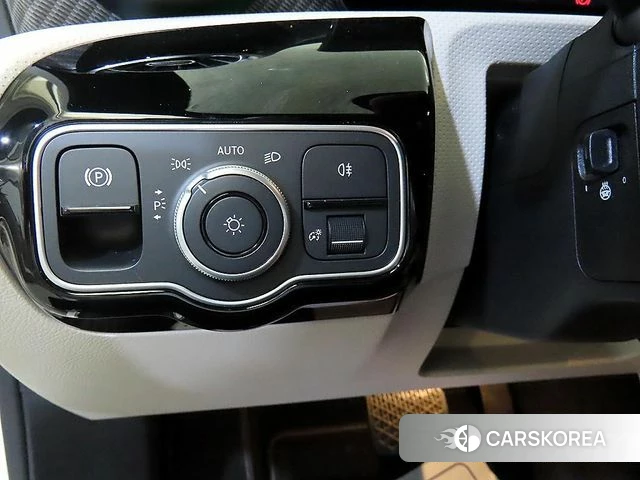 Mercedes-Benz A-Class W177 2025 Белый из Кореи, фото 5