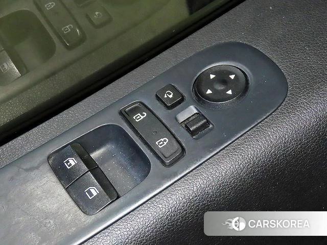 Hyundai Staria 2021 Белый из Кореи, фото 5