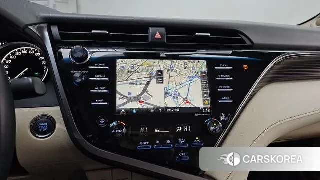 Toyota Camry (XV70) 2018 Коричневый из Кореи, фото 5