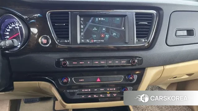 Kia The New Carnival 2019 Белый из Кореи, фото 5