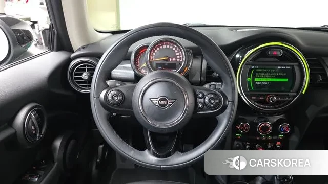 Mini Cooper 2021 Зеленый из Кореи, фото 5