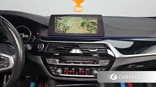 BMW 5 Series (G30) 2018 Черный из Кореи, фото 5