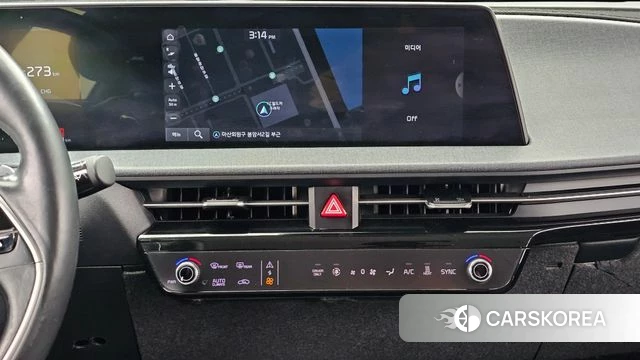 Kia EV6 2022 Белый из Кореи, фото 5