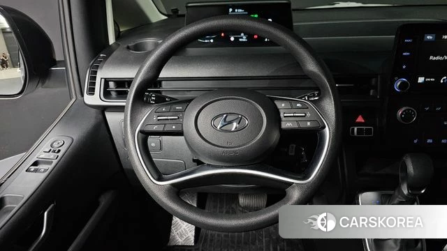 Hyundai Staria 2022 Белый из Кореи, фото 5