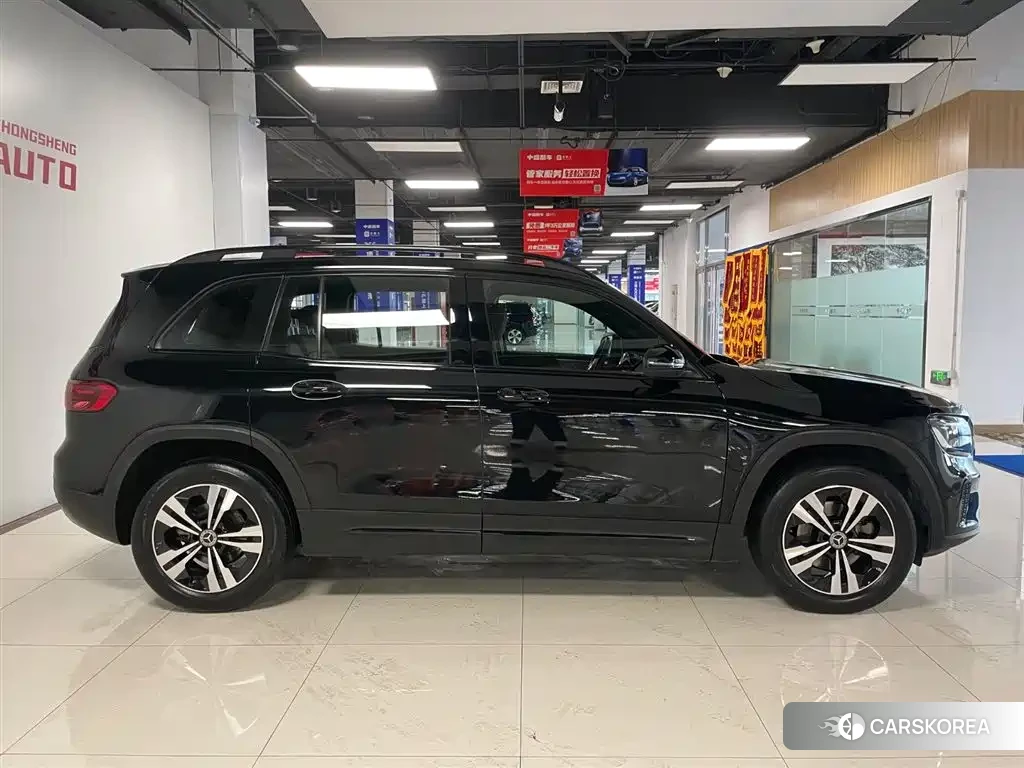 Mercedes-Benz GLB 2023 Черный из Китая, фото 5