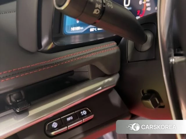 Chevrolet Corvette 2023 Желтый из Кореи, фото 5