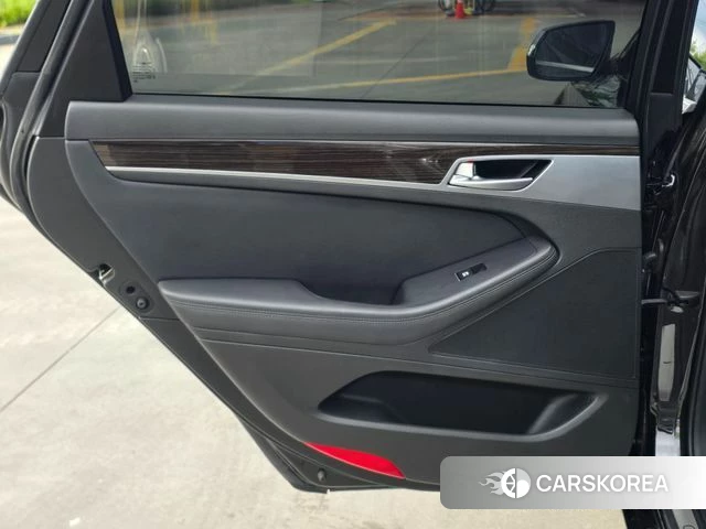 Genesis G80 2018 Черный из Кореи, фото 5