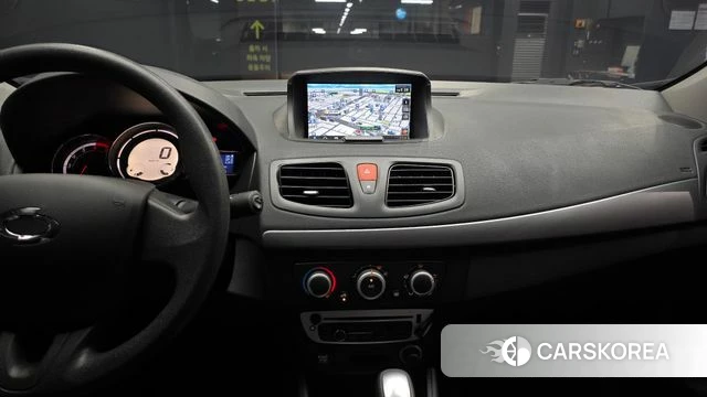 Renault Korea (Samsung) SM3 Neo 2019 Белый из Кореи, фото 5