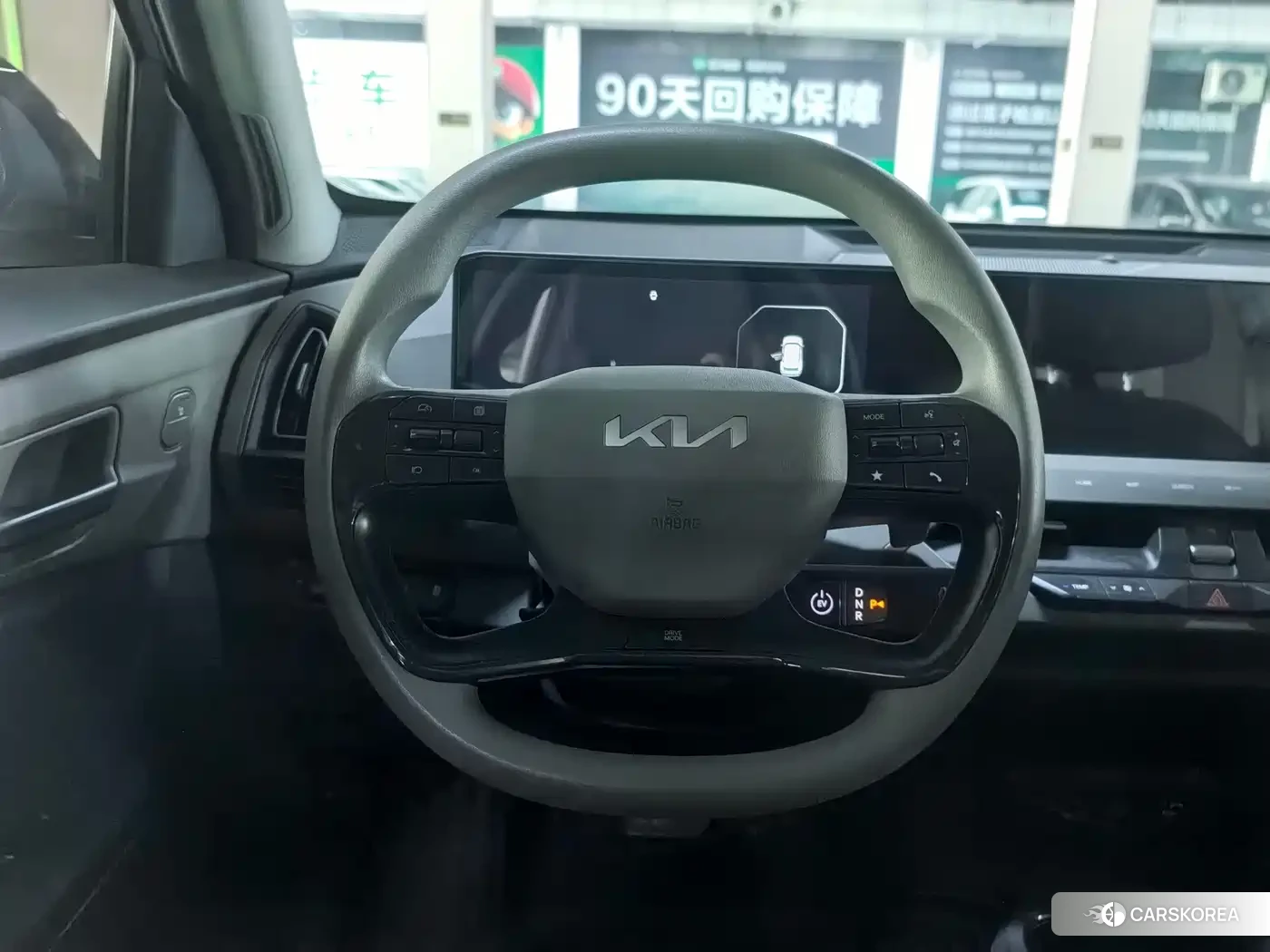 Kia EV5 2024 Silver/gray из Китая, фото 5