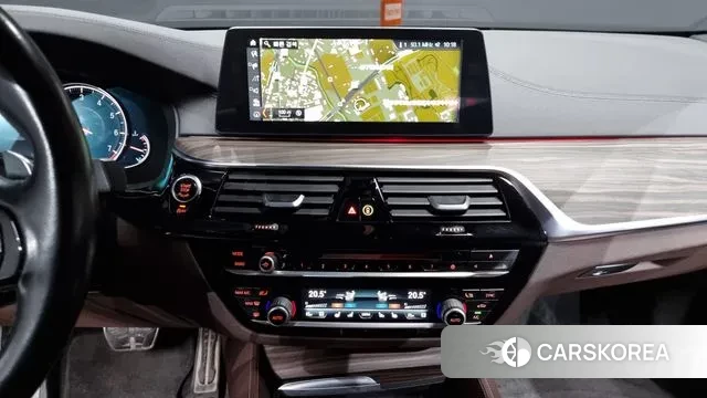 BMW 5 Series (G30) 2018 Синий из Кореи, фото 5