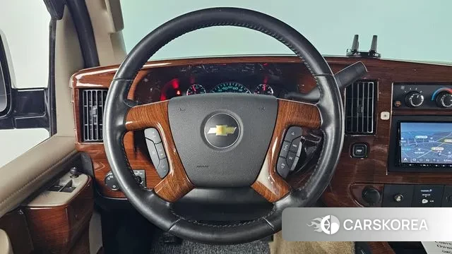 Chevrolet Express Van 2019 Черный из Кореи, фото 5