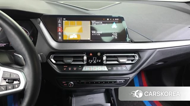 BMW 1 Series (F40) 2024 Белый из Кореи, фото 5