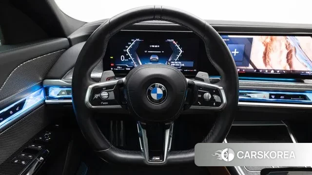 BMW 7 Series (G70) 2024 Песочный из Кореи, фото 5