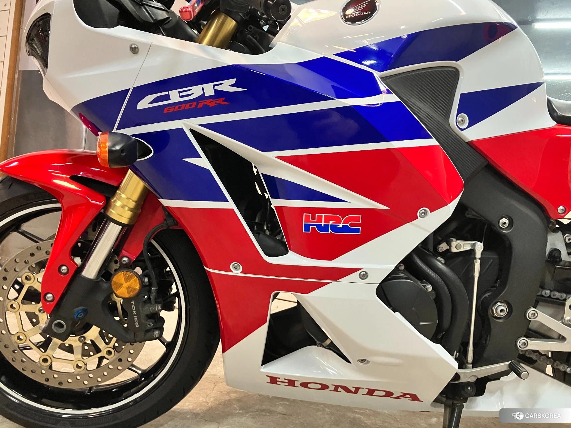 Проданный Honda CBR600RR id 4184829 из Японии, фото 4