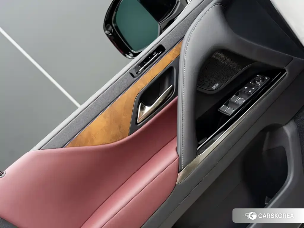 Lexus LX 2026 Белый из Китая, фото 5