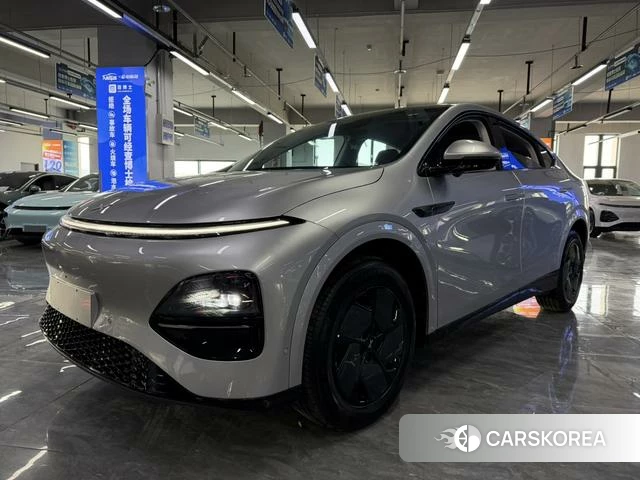 Xiaopeng Motors Xiaopeng G6 2025 Серебристо-серый из Китая, фото 5