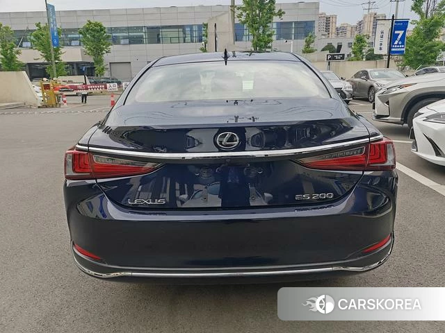 Lexus ES 2024 Синий из Китая, фото 5