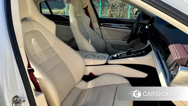 Porsche Panamera (971) 2022 Белый из Кореи, фото 5