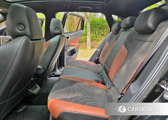 Volkswagen ID.4 2023 Черный из Кореи, фото 5