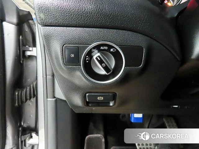 Mercedes-Benz CLA-Class C117 2018 Серый из Кореи, фото 5