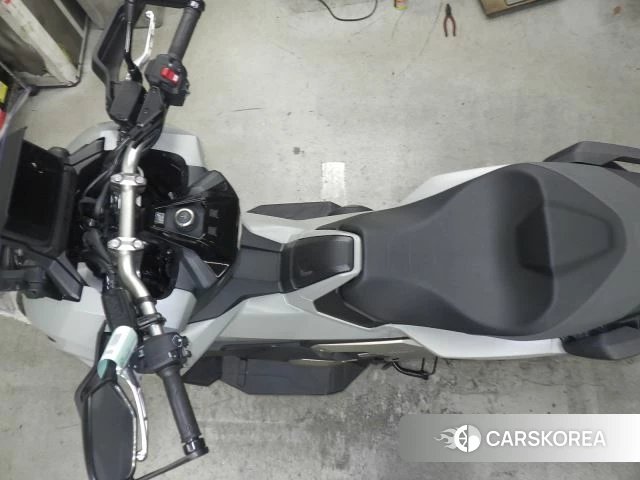 Проданный Honda X-ADV 750 id 4184578 из Японии, фото 5