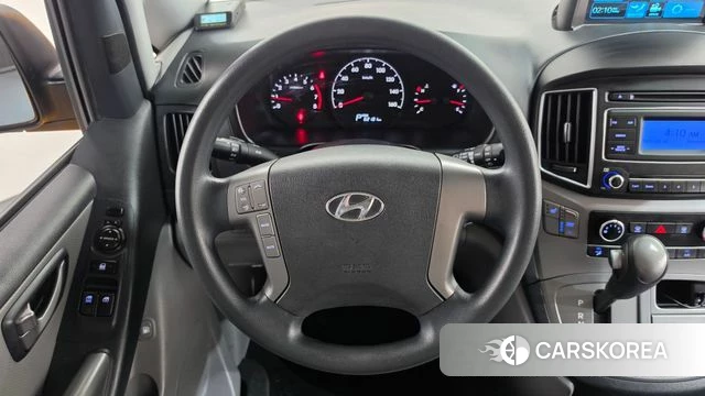 Hyundai The New Grand Starex 2018 Желтый из Кореи, фото 5