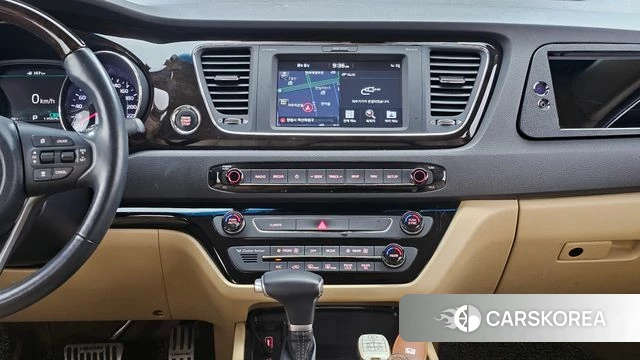 Kia The New Carnival 2019 Белый из Кореи, фото 5