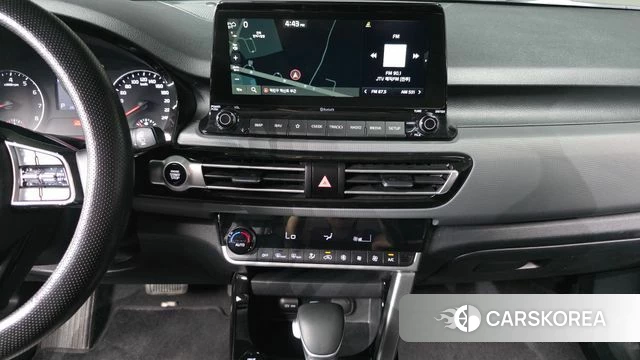 Kia Seltos 2021 Черный из Кореи, фото 5
