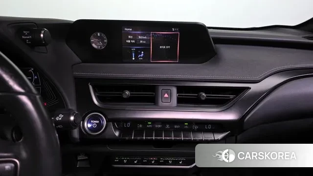 Lexus UX250h 2019 Белый из Кореи, фото 5