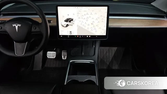 Tesla Model Y 2024 Белый из Кореи, фото 5