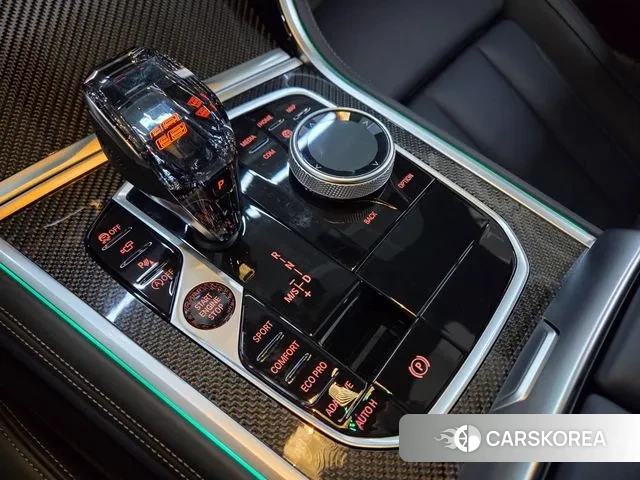 BMW 8 Series (G15) 2025 Черный из Кореи, фото 5