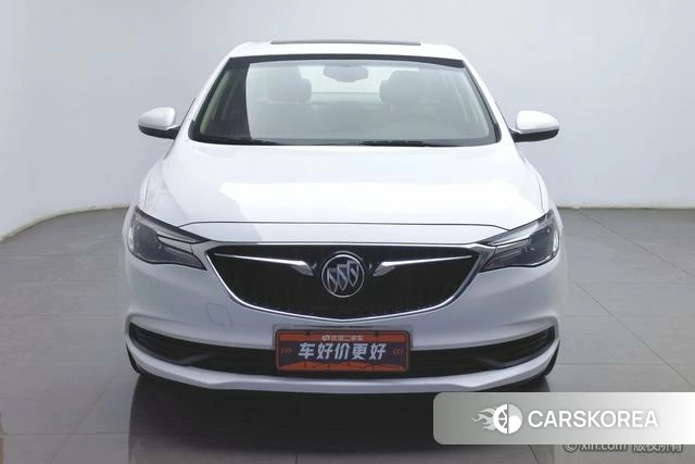 Buick Yinglang 2020 Белый из Китая, фото 5