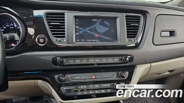 Kia The New Carnival id 2917628 из Кореи 5