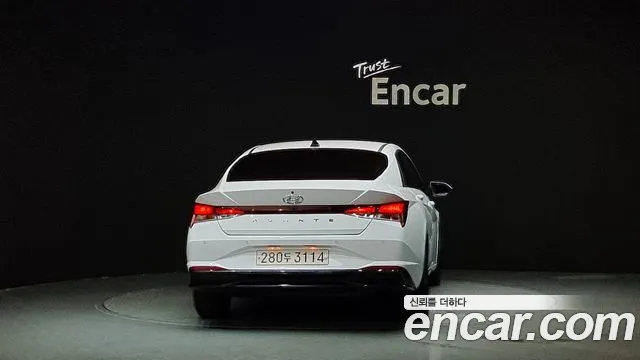 Hyundai Avante Hybrid (CN7) 2021 Белый из Кореи, фото 5